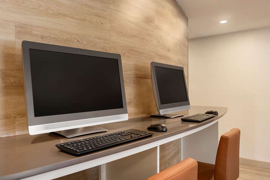 days inn by wyndham toronto west mississauga