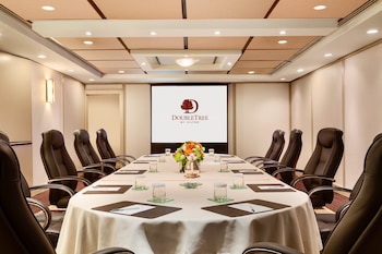 doubletree by hilton hotel toronto downtown