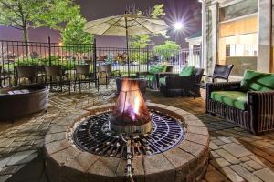 hilton garden inn toronto mississauga