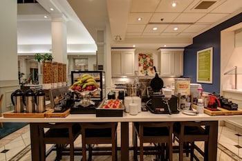 hilton garden inn toronto mississauga