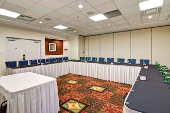 hilton garden inn toronto mississauga