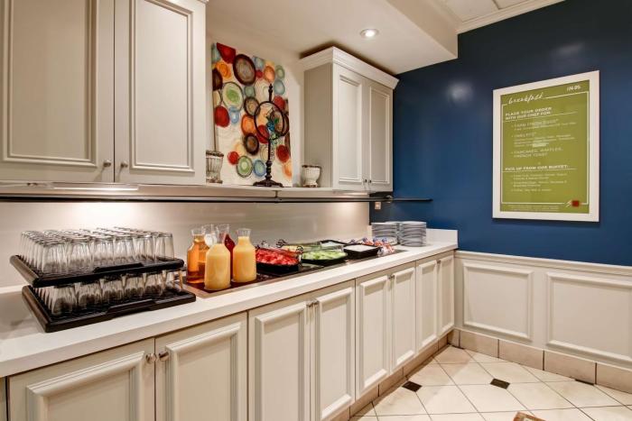 hilton garden inn toronto mississauga