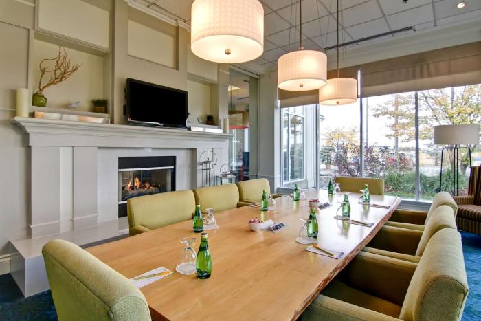 hilton garden inn toronto mississauga