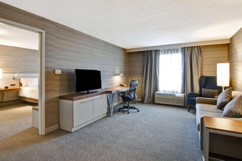 hilton garden inn toronto mississauga