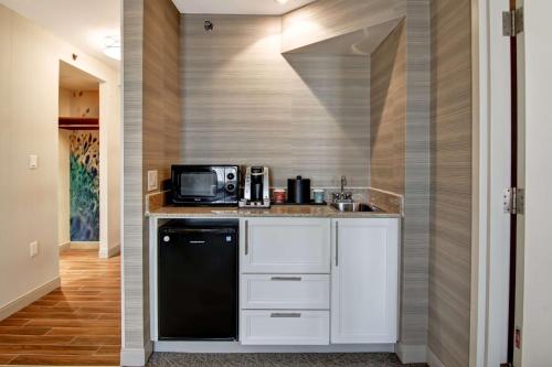 hilton garden inn toronto mississauga