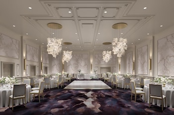 the gunter hotel san antonio riverwalk