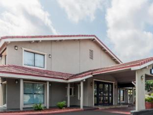 the inn at market square