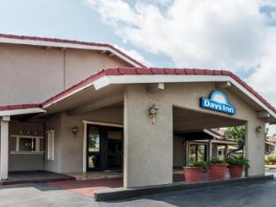 the inn at market square