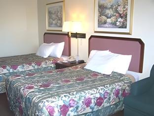 the inn at market square