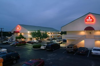 homegate studios and suites san antonio fiesta park