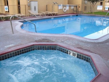 homegate studios and suites san antonio fiesta park