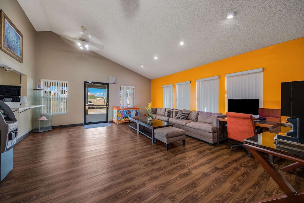 econo lodge san antonio near seaworld medical center