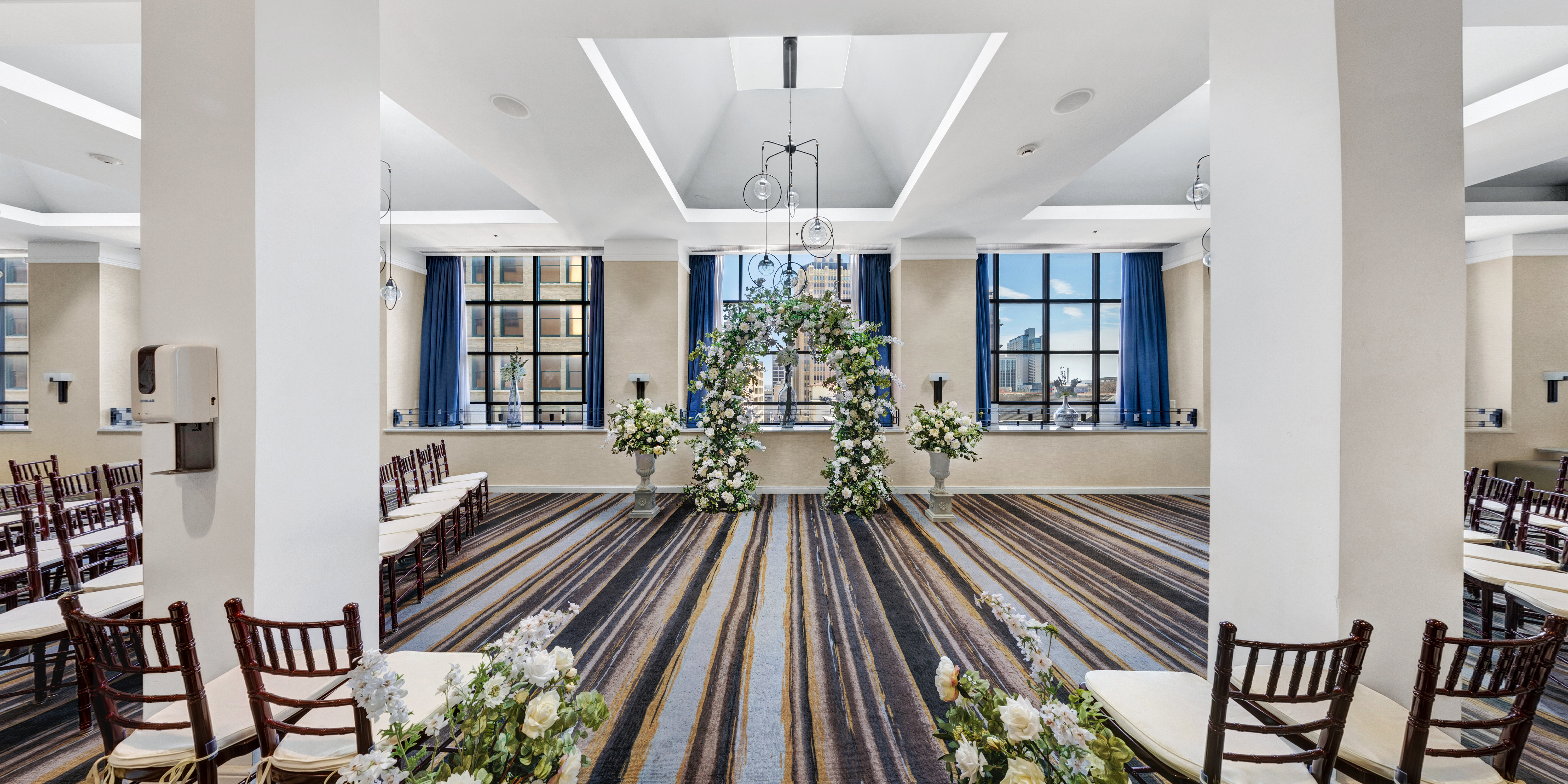 holiday inn san antonio riverwalk by ihg