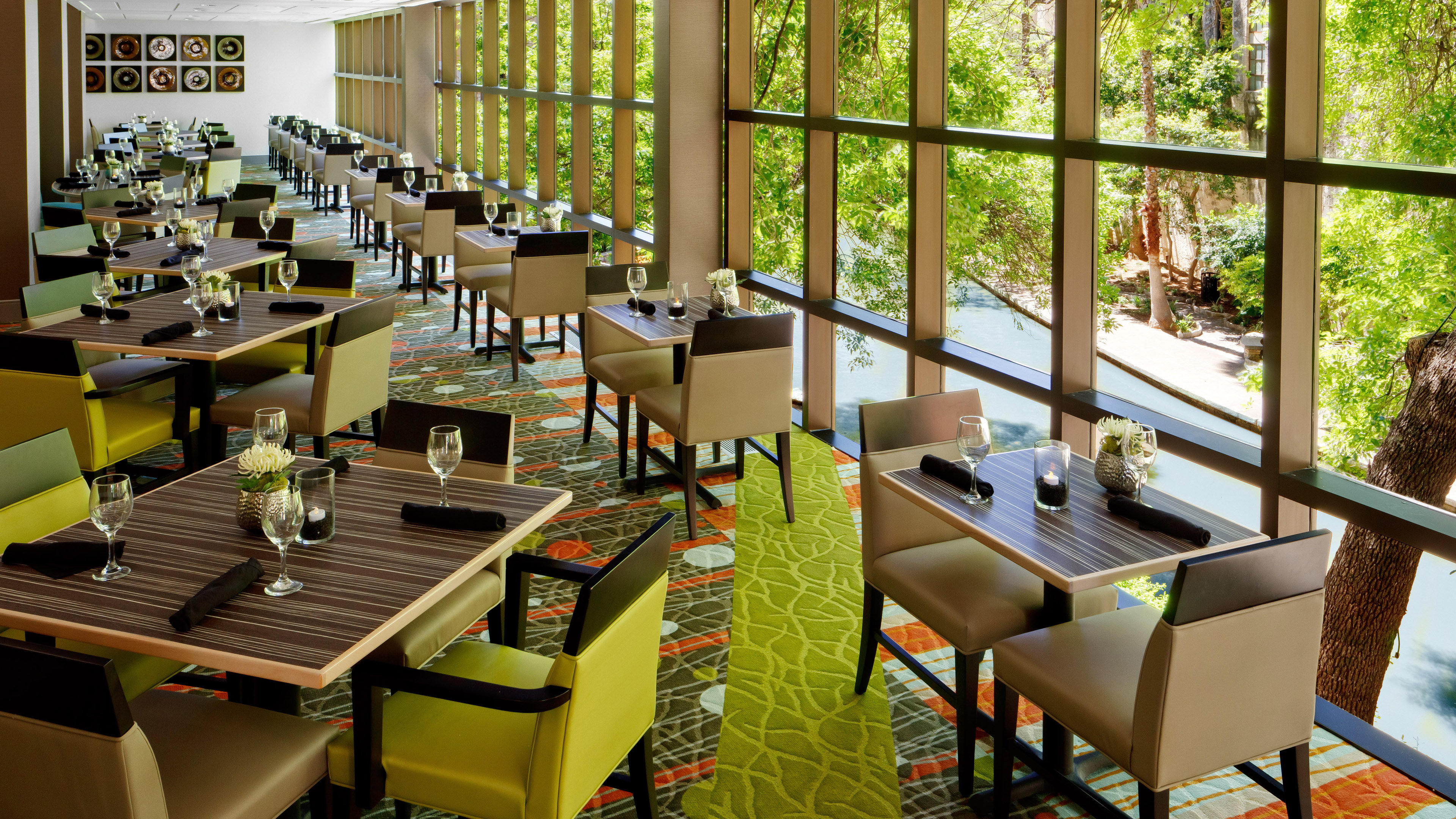 holiday inn san antonio riverwalk by ihg