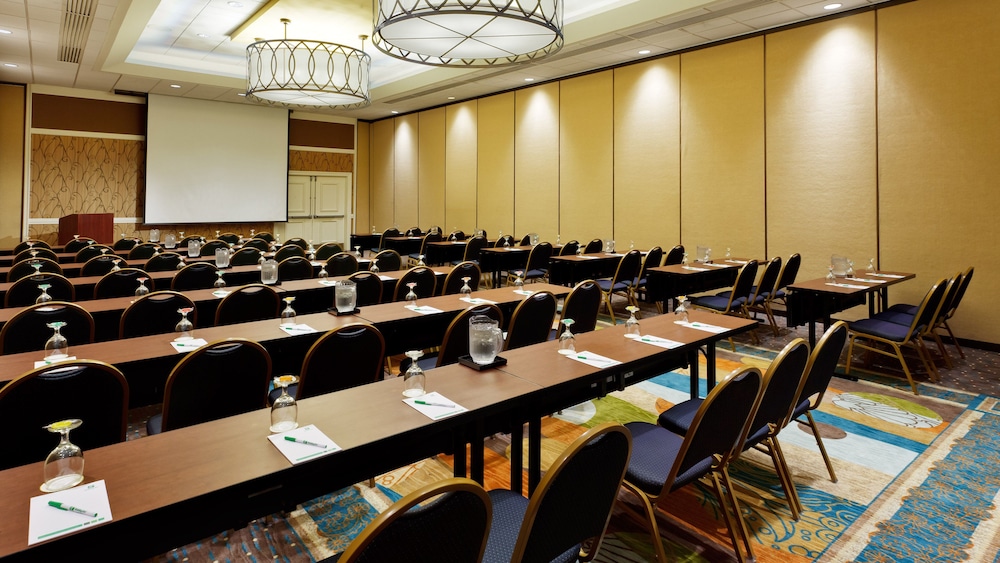holiday inn san antonio riverwalk by ihg