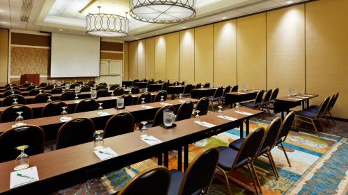 holiday inn san antonio riverwalk by ihg