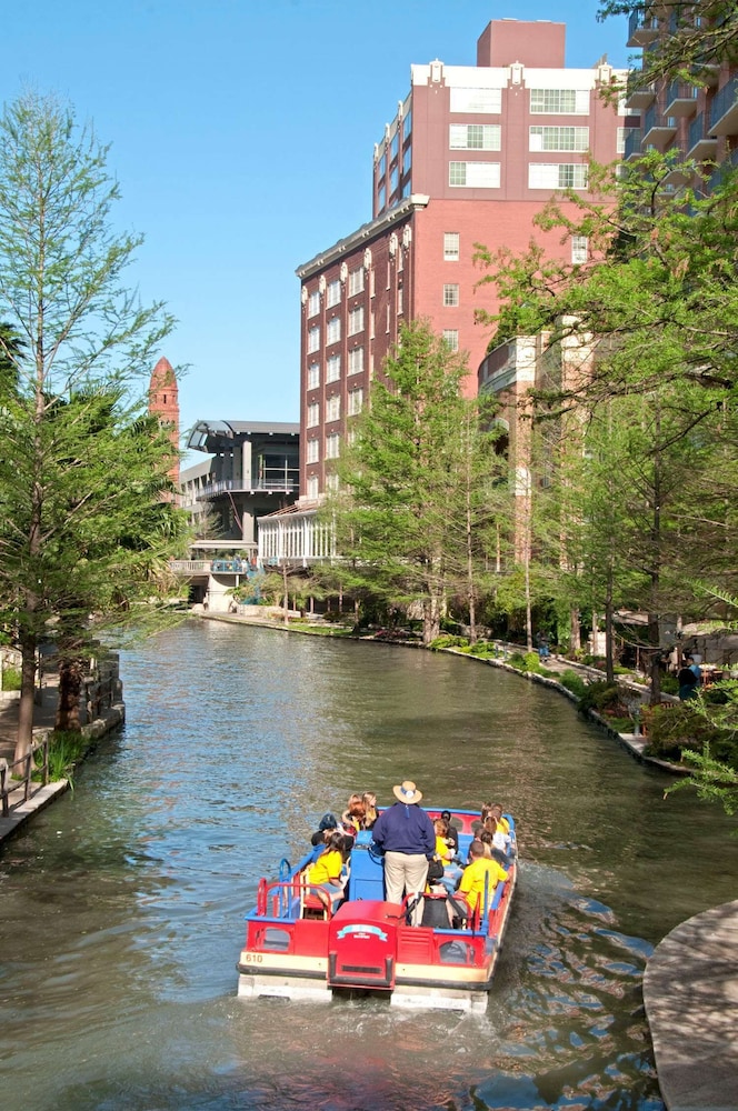 homewood suites by hilton san antonio riverwalk downtown