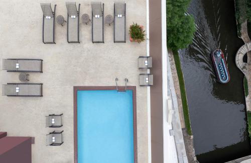 homewood suites by hilton san antonio riverwalk downtown