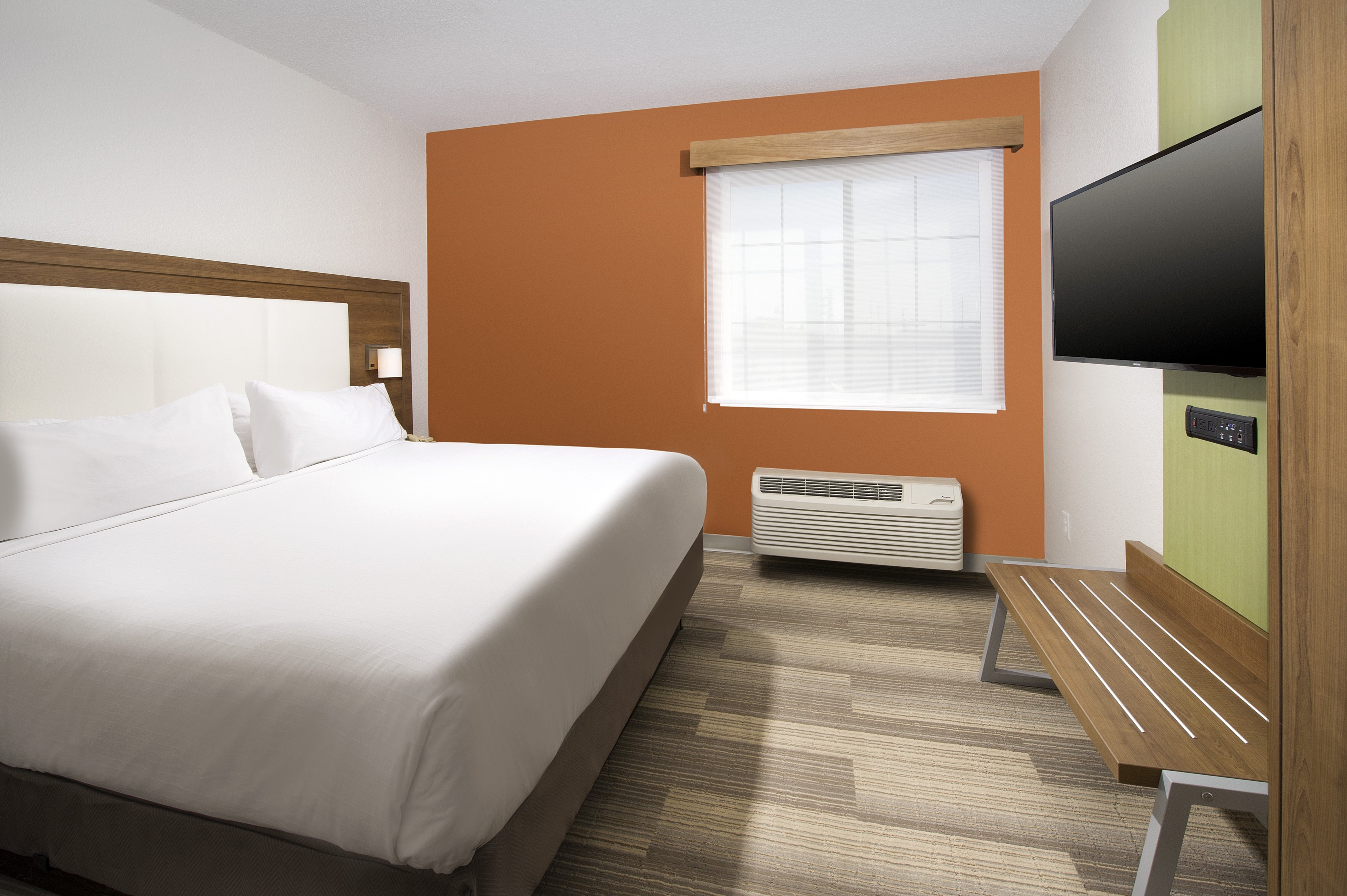holiday inn express hotel and suites san antonio downtown market area