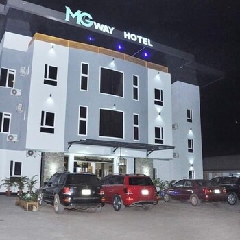 mg way hotelasaba
