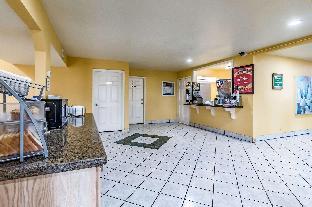 econo lodge near lackland air force base seaworld