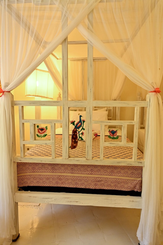 lions house luxury villa