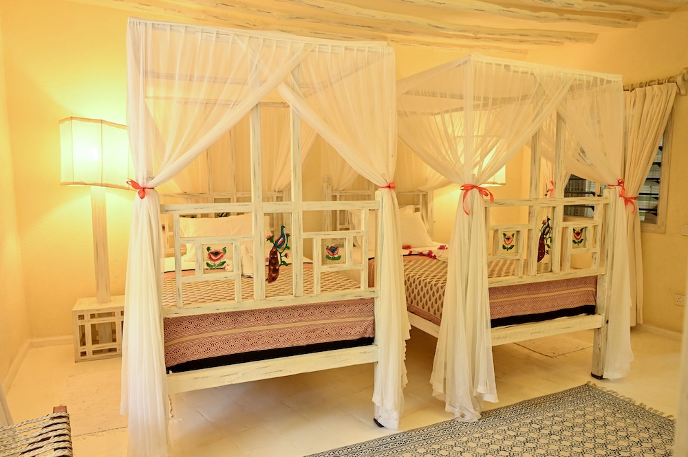 lions house luxury villa