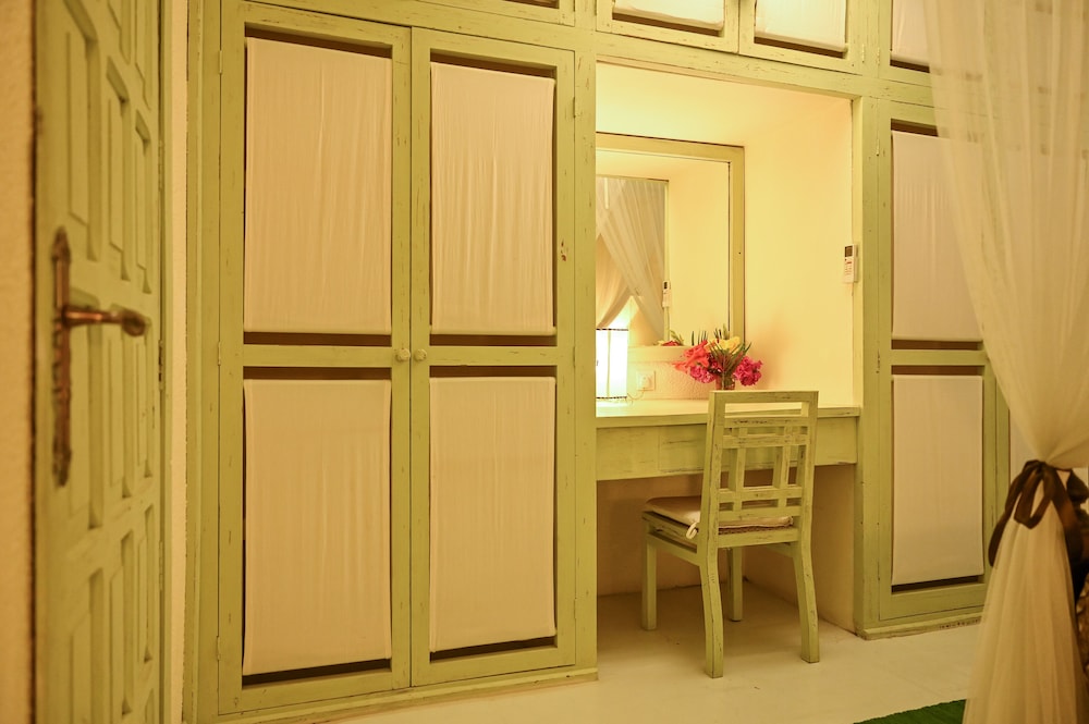 lions house luxury villa