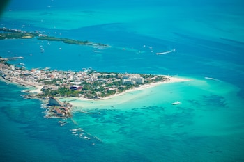 Na Balam Hotel,Isla Mujeres>>Cancun,3 star