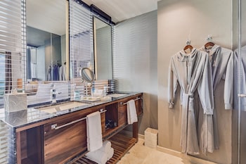 live aqua cancun adults only all inclusive