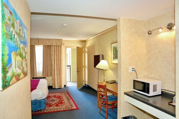 glengate hotel and suites