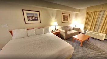 days inn suites by wyndham by the falls