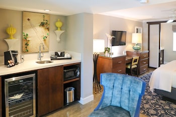 almond tree inn hotel adults only