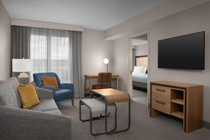 homewood suites by hilton alexandria pentagon south