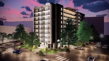 hotel aka washington circle