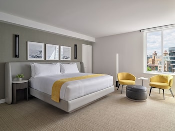 hotel aka washington circle