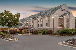 Days Inn By Wyndham Lanham Washington Dc,Glenarden>>College Park,3 star