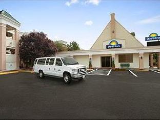 Days Inn By Wyndham Westend Alexandria,Va Washington Dc Area,Seven Corners>>Alexandria,2 star