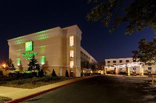 holiday inn hotel and suites atlanta airport north by ihg