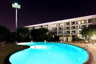 holiday inn hotel and suites atlanta airport north by ihg
