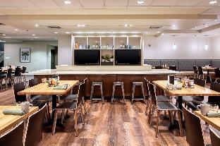 holiday inn hotel and suites atlanta airport north by ihg