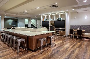 holiday inn hotel and suites atlanta airport north by ihg