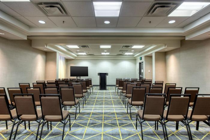 holiday inn hotel and suites atlanta airport north by ihg