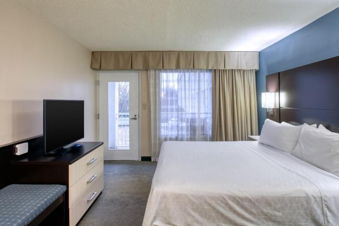 holiday inn hotel and suites atlanta airport north by ihg