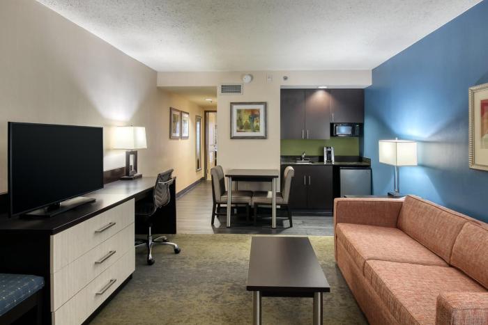 holiday inn hotel and suites atlanta airport north by ihg