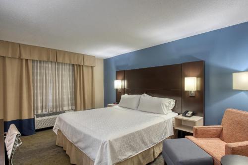 holiday inn hotel and suites atlanta airport north by ihg