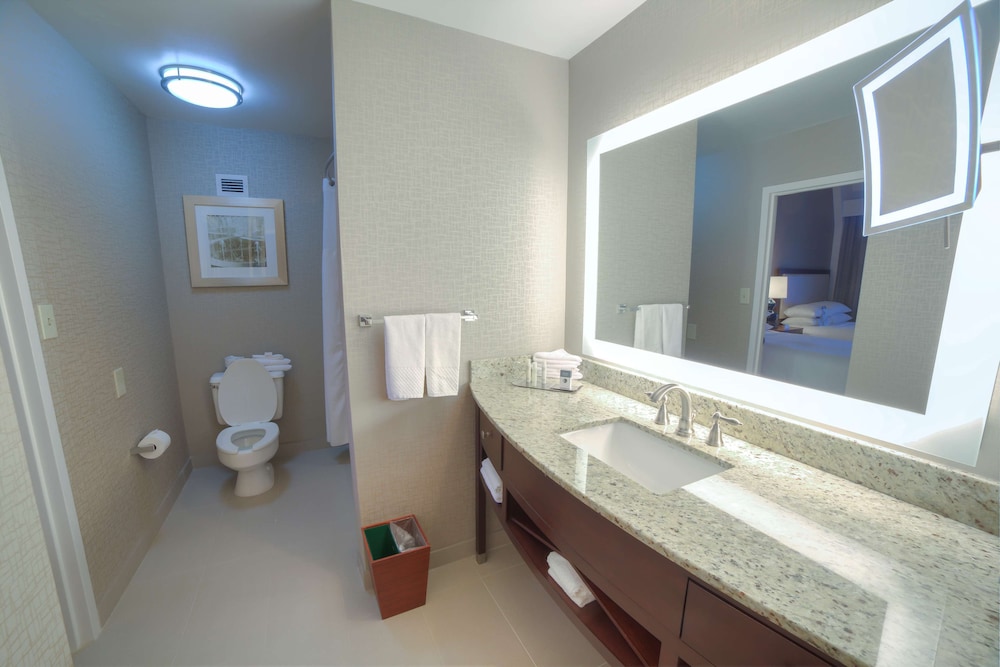 doubletree suites by hilton at the battery atlanta