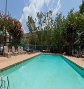 holiday inn express and suites atlanta buckhead by ihg