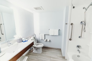 holiday inn express atlanta ne i 85 clairmont by ihg