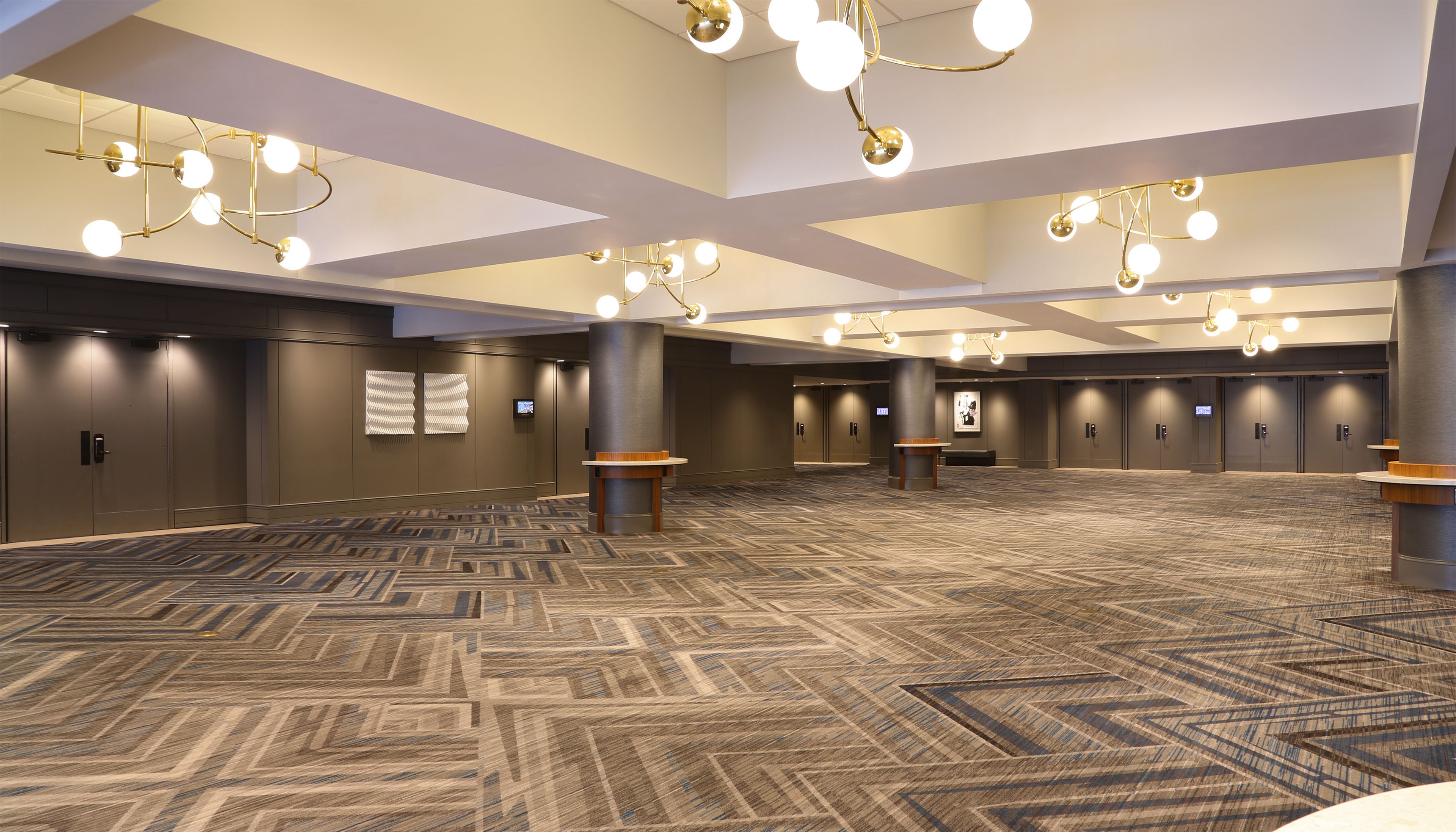 crowne plaza atlanta perimeter at ravinia by ihg